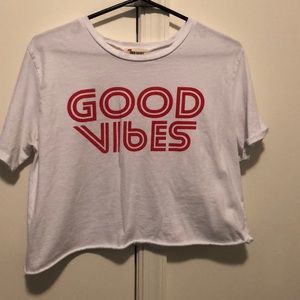 GOOD VIBES crop top